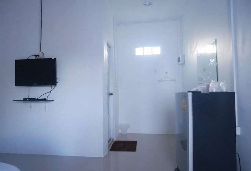 בית מלון כפרי I Nan Resort