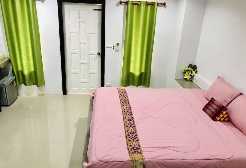 호텔 Kanyaphat Gardenview Resort