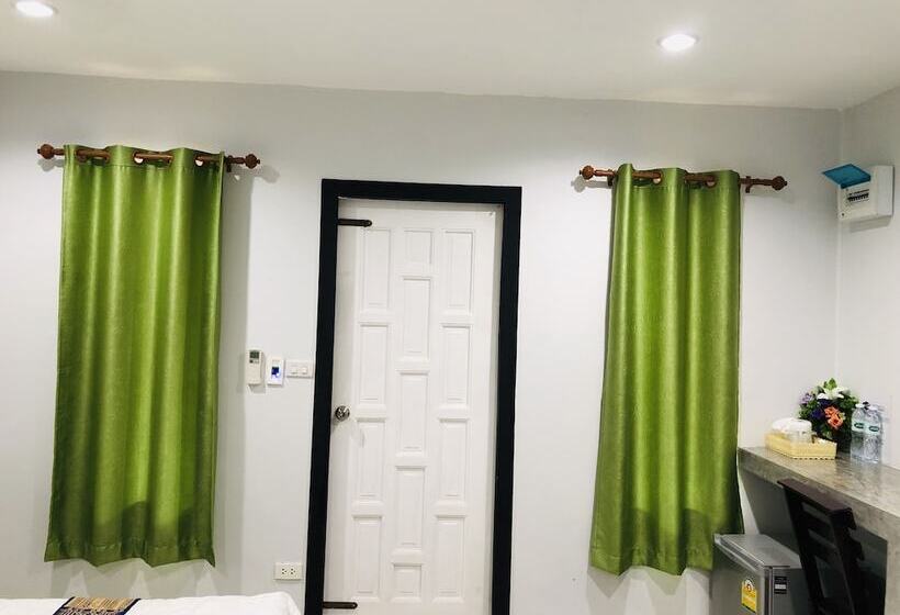 בית מלון כפרי Kanyaphat Gardenview Resort