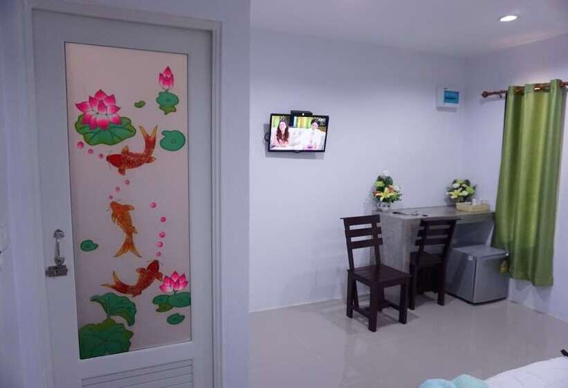 호텔 Kanyaphat Gardenview Resort