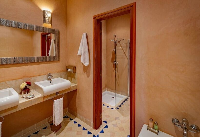 هتل Kasbah Angour