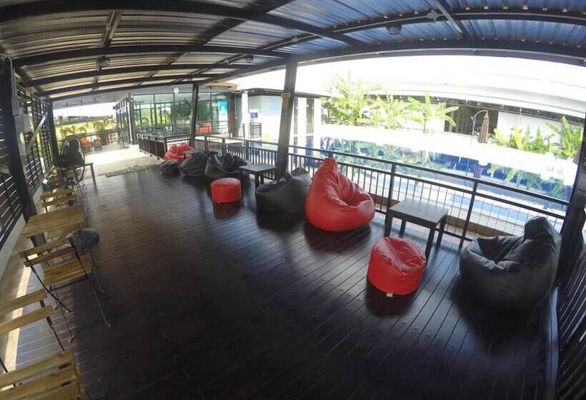 בית מלון כפרי Kiatnakhon