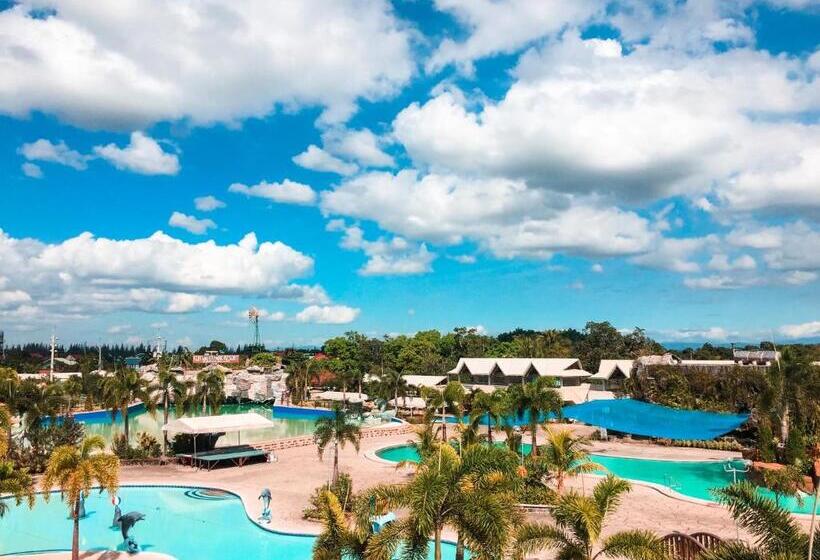 Klir Waterpark Resort And Hotels