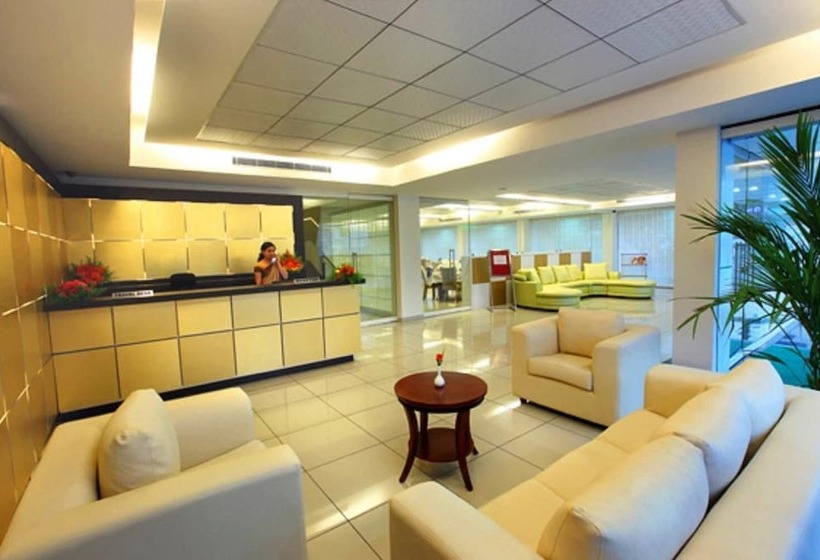 酒店 Kunnathan Residency