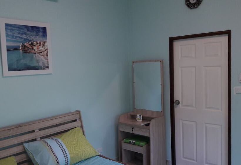 בית מלון כפרי Lake Resort Korat