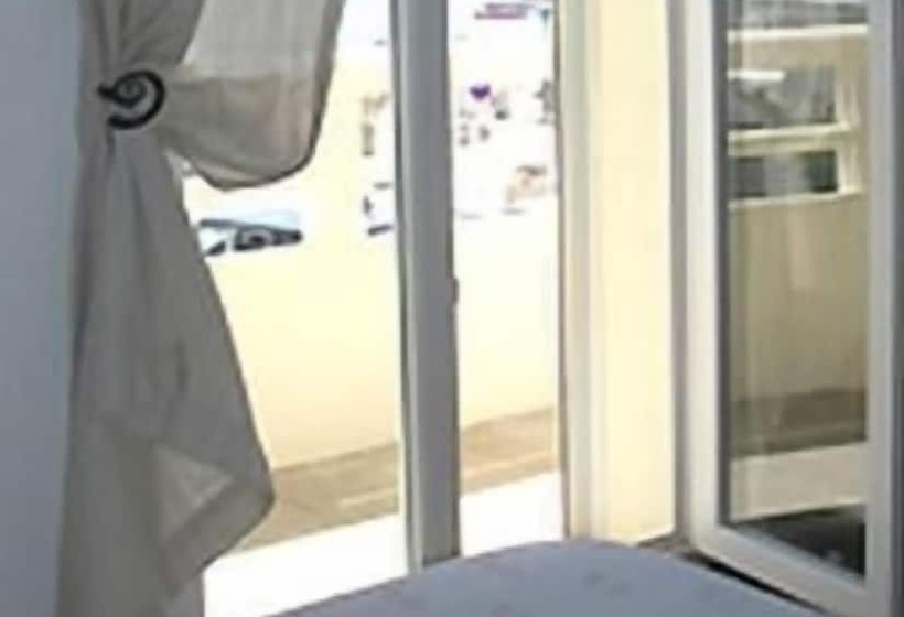 Отель Le Carnon