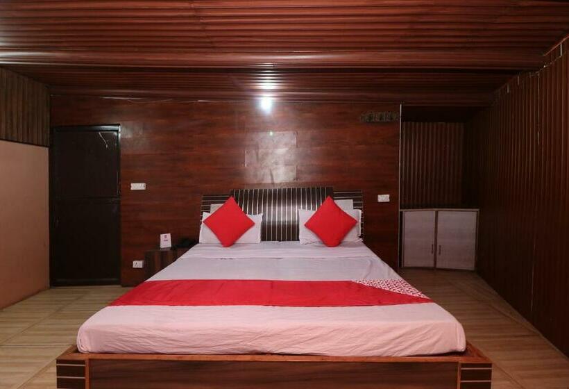 호텔 Long View By Oyo Rooms