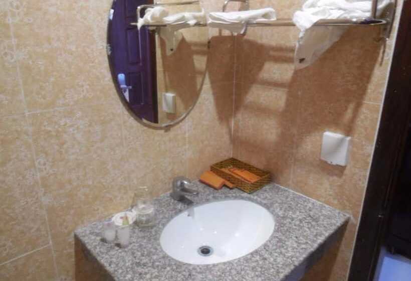 Отель Lucky Ruby Border Casino