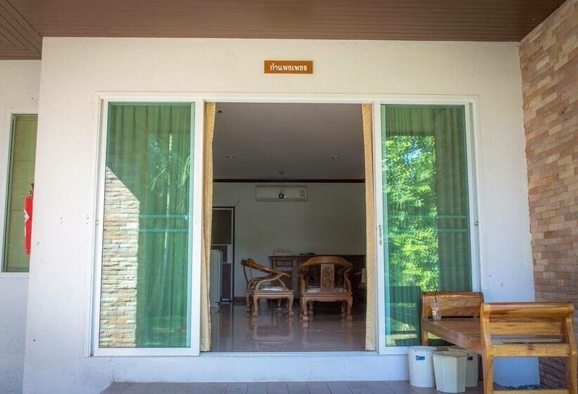 ホテル Nahinlad Resort