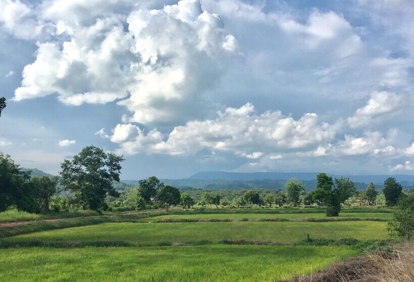 ホテル Nahinlad Resort