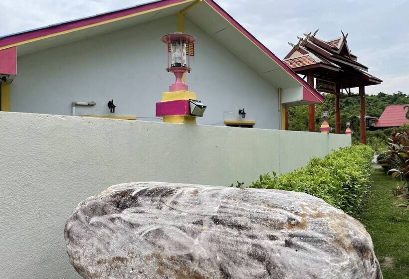 ホテル Nahinlad Resort