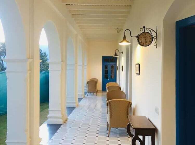 فندق Pine Retreat