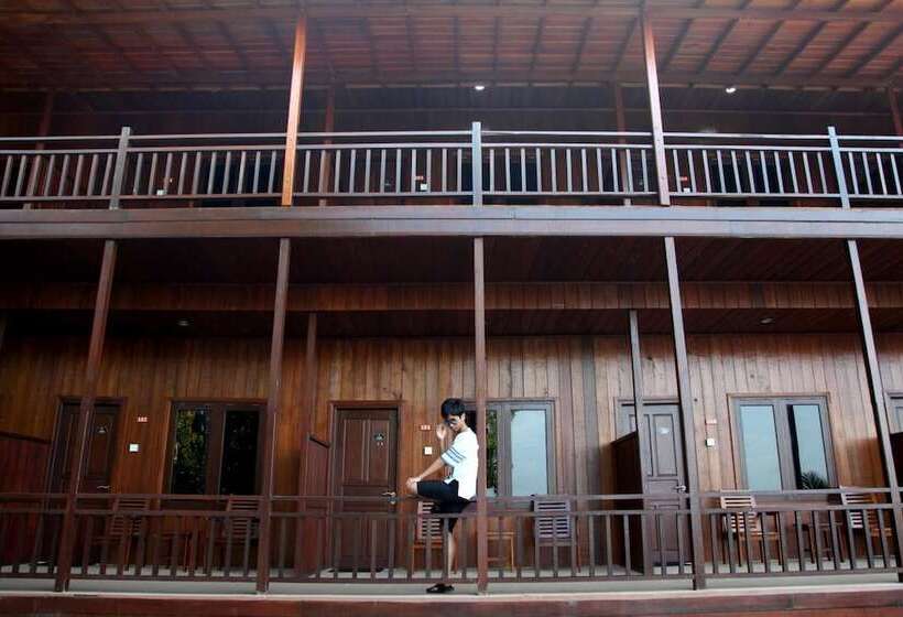 Отель Pratasaba Resort