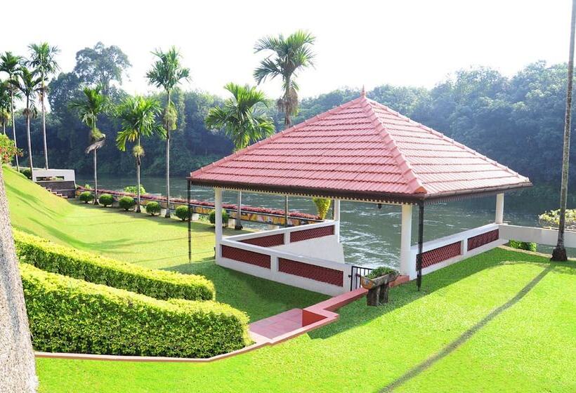 호텔 River Banks Madaparambil Resort
