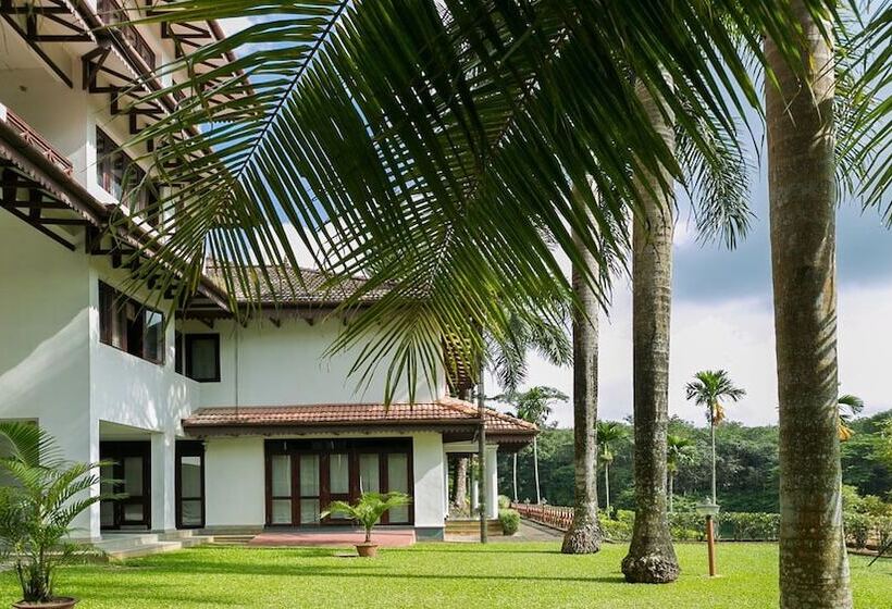 호텔 River Banks Madaparambil Resort