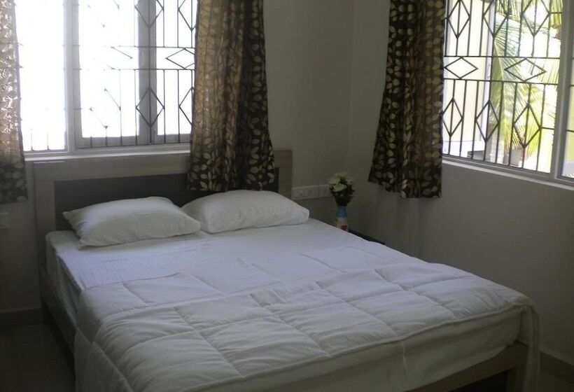 فندق Room Maangta 328   Colva Goa