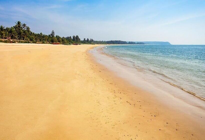 فندق Room Maangta 328   Colva Goa