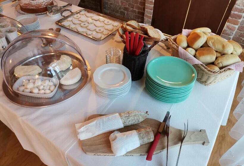 בית מלון כפרי Cascina San Bernardo