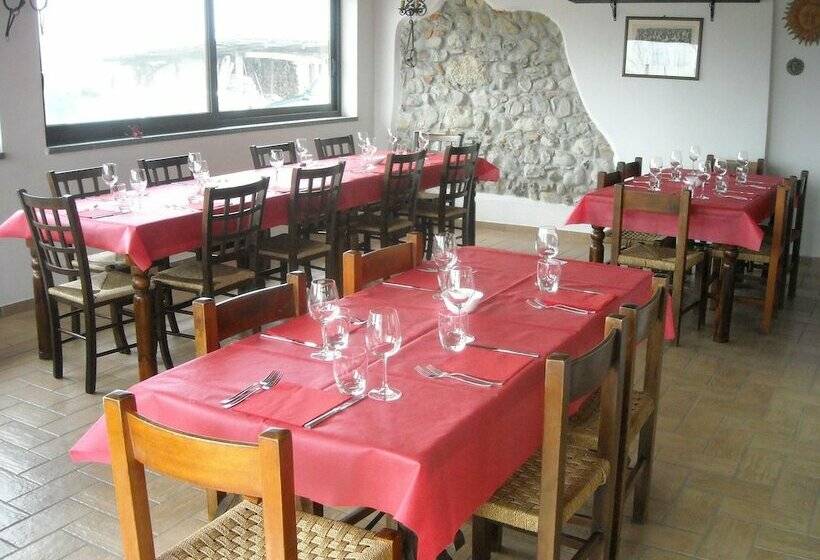 乡村酒店 Farm Stay Agriturismo Cascina Giovanola