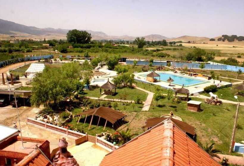 هتل روستایی Le Vallon Vert   Club Equestre