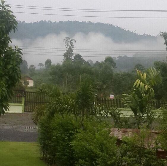 ホテル Sangvimarn Resort