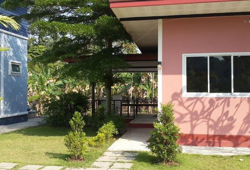 ホテル Sangvimarn Resort