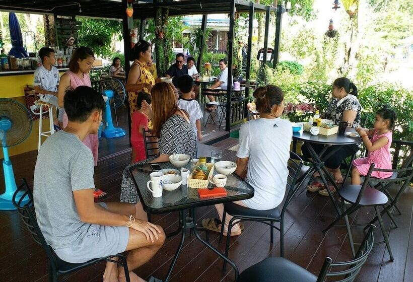 ホテル Sangvimarn Resort