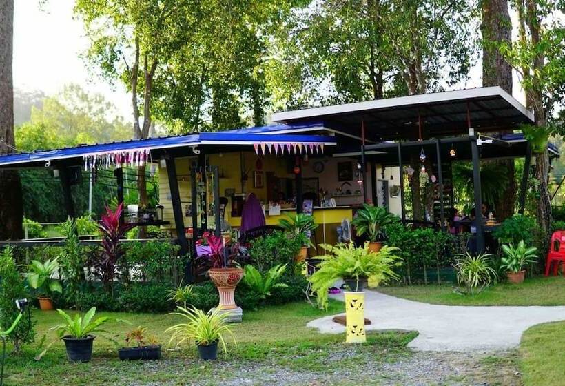 ホテル Sangvimarn Resort