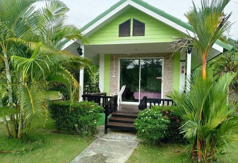 ホテル Sangvimarn Resort