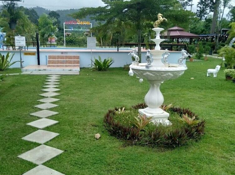 ホテル Sangvimarn Resort