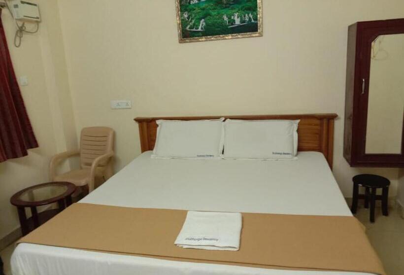 בית מלון כפרי Shubhanga Residency