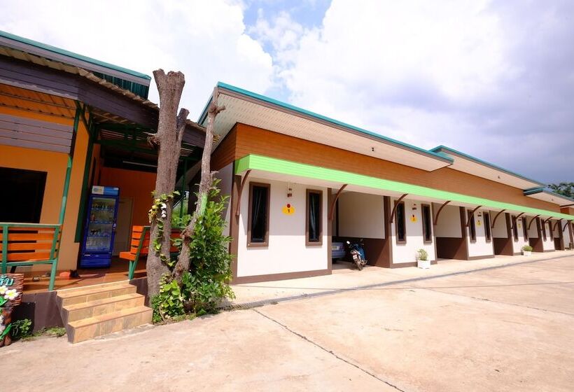 فندق Submukda Resort