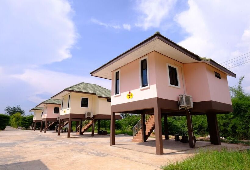 فندق Submukda Resort