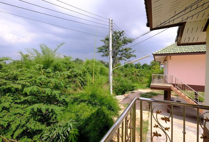 فندق Submukda Resort