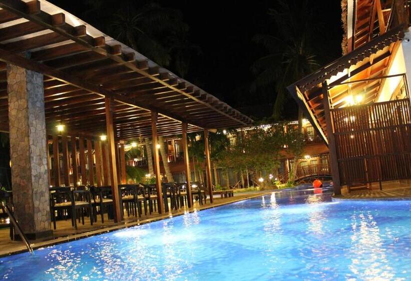 Hotel Symphony Summer Sands Beach Resort And Spa