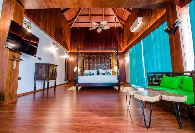 Hotel Symphony Summer Sands Beach Resort And Spa