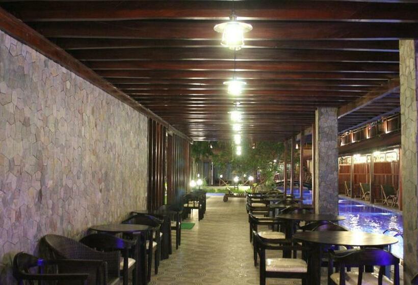 Hotel Symphony Summer Sands Beach Resort And Spa