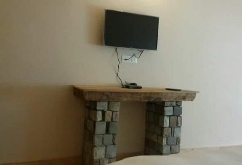 فندق The Cliffe Cafe & Cottages