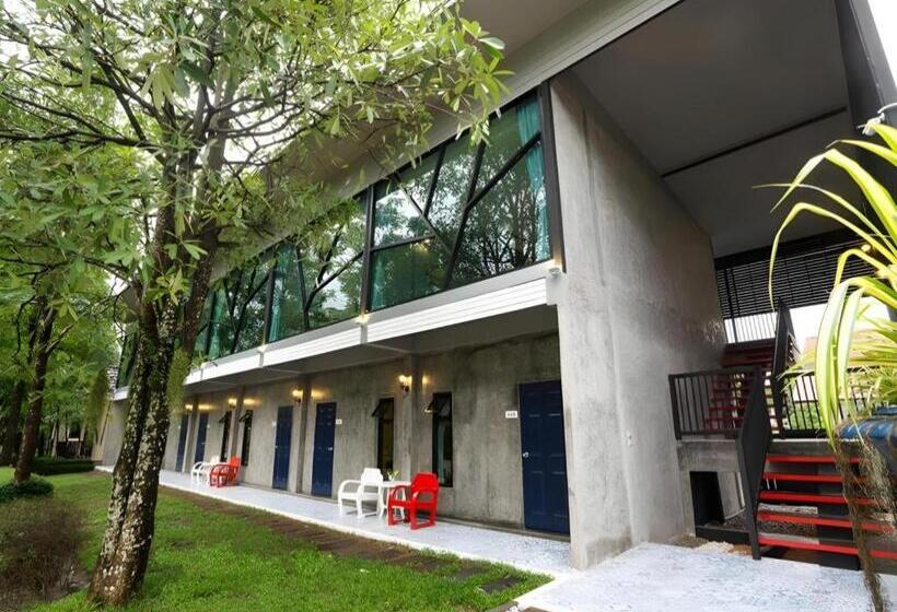 ホテル The Forest Home Resort