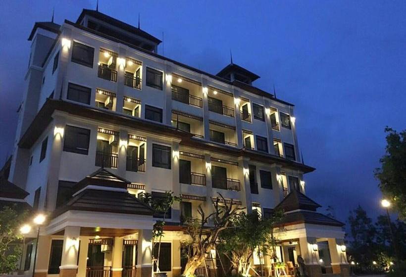 酒店 The Green Residence 304