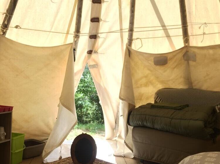 Отель Tipis Gavarnie