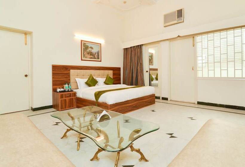 בית מלון כפרי Treebo The Daffodils