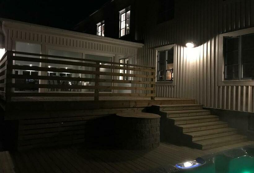 ホテル Tössestugan