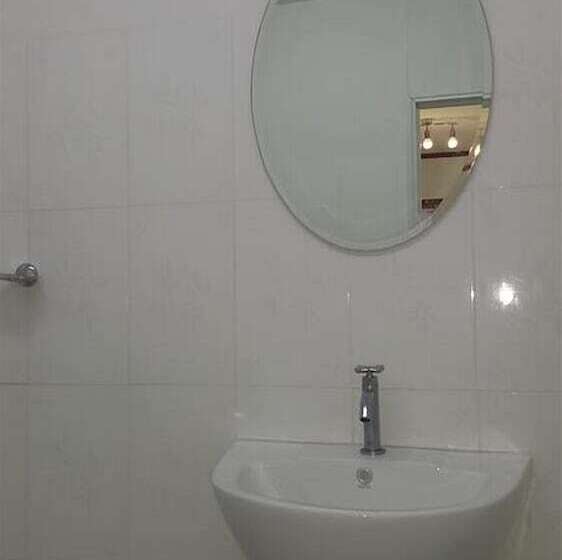 فندق Villa Rayonghouse