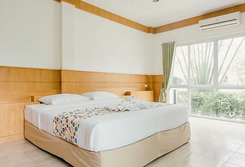 ホテル Wangyao Riverside Resort