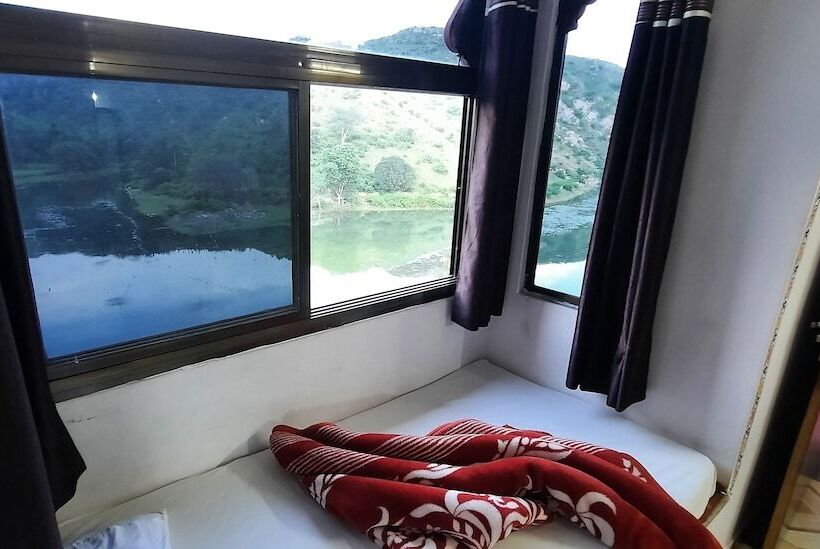 Lake Alpi Resort Kumbhalgarh