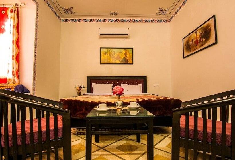 Lake Alpi Resort Kumbhalgarh