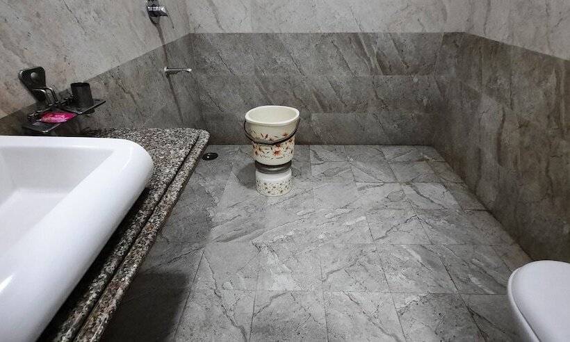 Lake Alpi Resort Kumbhalgarh