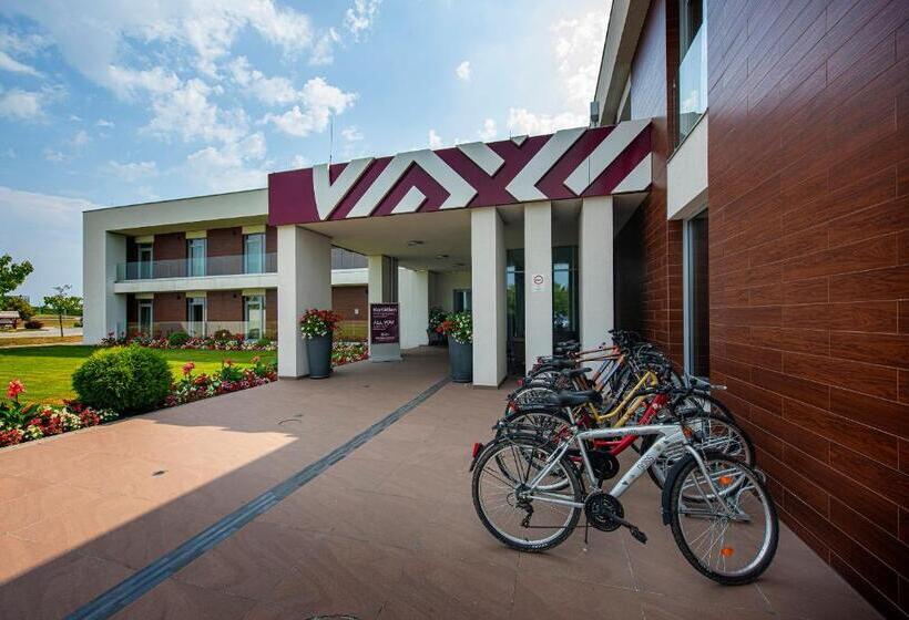 Outlet Hotel Polgár