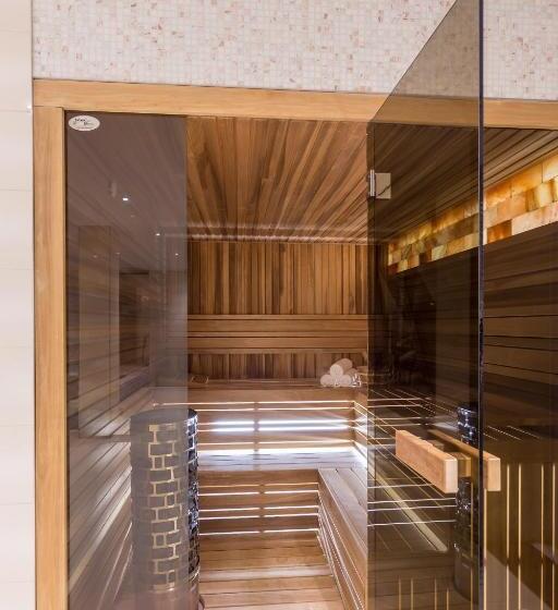 Outlet Hotel Polgár